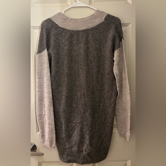 Moth Anthropologie Wool Blend Lightweight Wool Blend Sweater in Gray, Size M - Picture 6 of 8